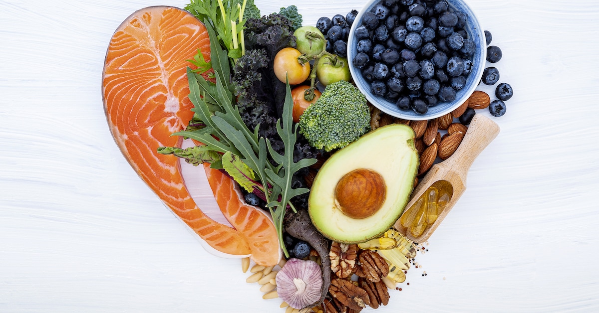 heart-shape-ketogenic-low-carbs-diet-concept